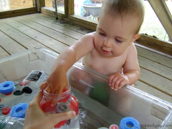 Upcycled Water Sensory Bin {Playing With Toddler} - finddailyjoy.com