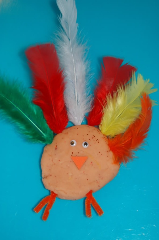 Kids Thanksgiving Crafts - finddailyjoy.com
